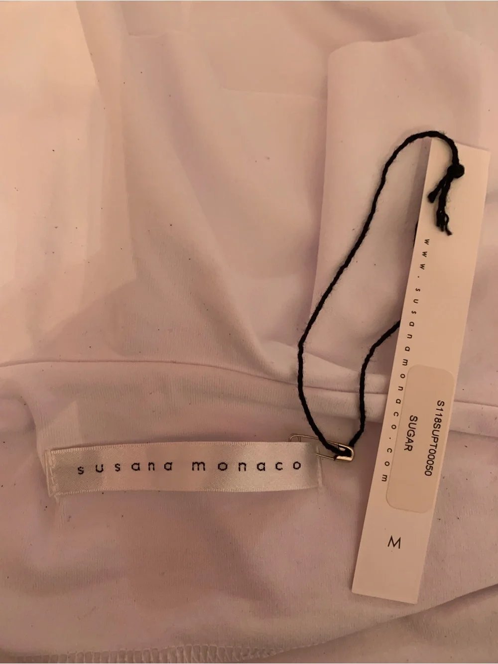 Susana Monaco White Ruffle Tie Back Top Size M NWT - Picture 11 of 11
